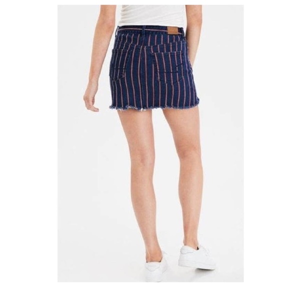 American Eagle NWT Denim Striped Frayed Hem Mini Skirt 8 - Picture 7 of 11